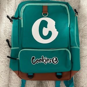 Never used torques back pack